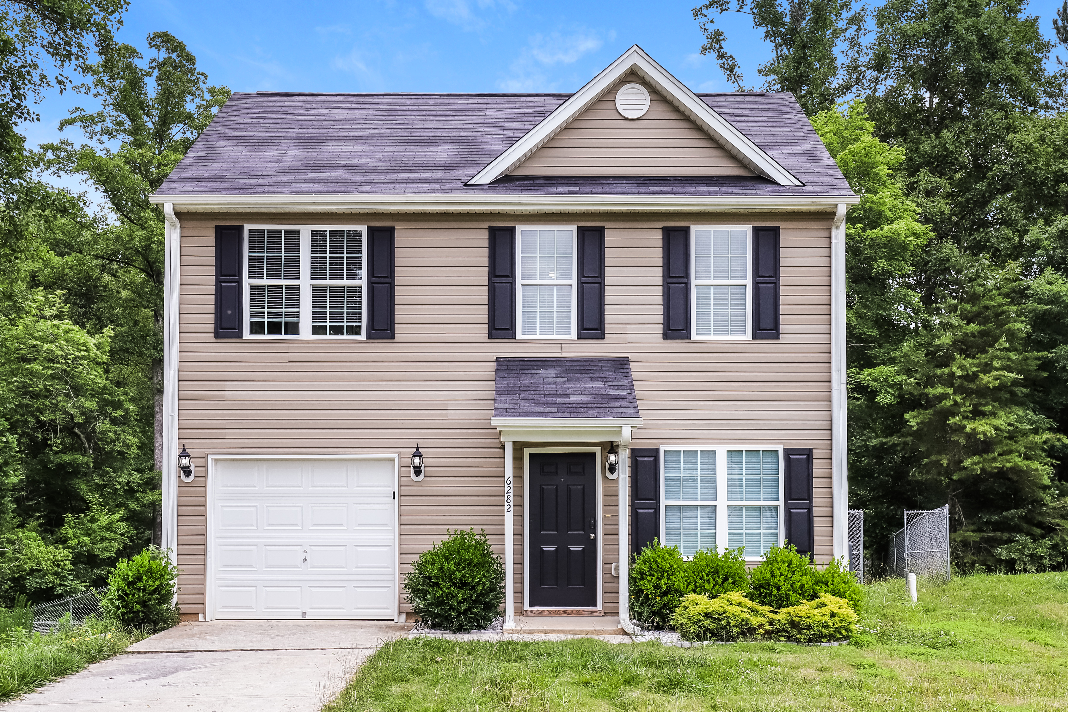6282 BRENTWOOD PARK CT RURAL HALL, NC 27045